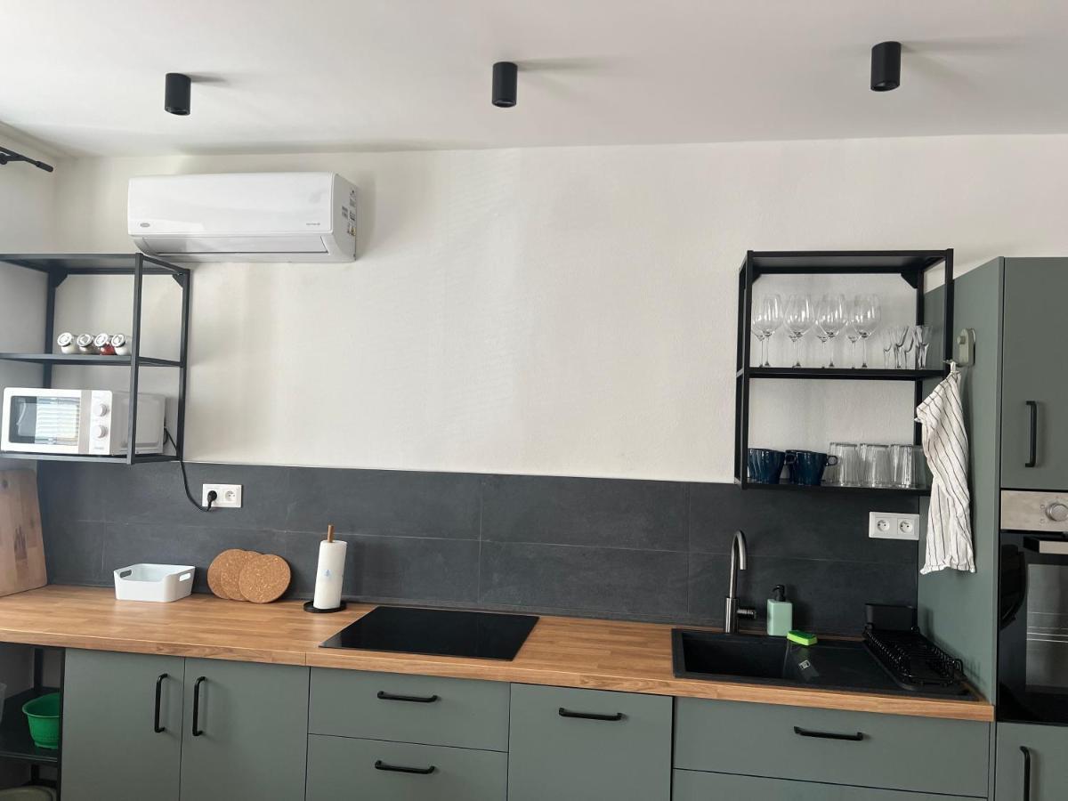 Elegantny Byt V Srdci Mesta Trenčín Εξωτερικό φωτογραφία